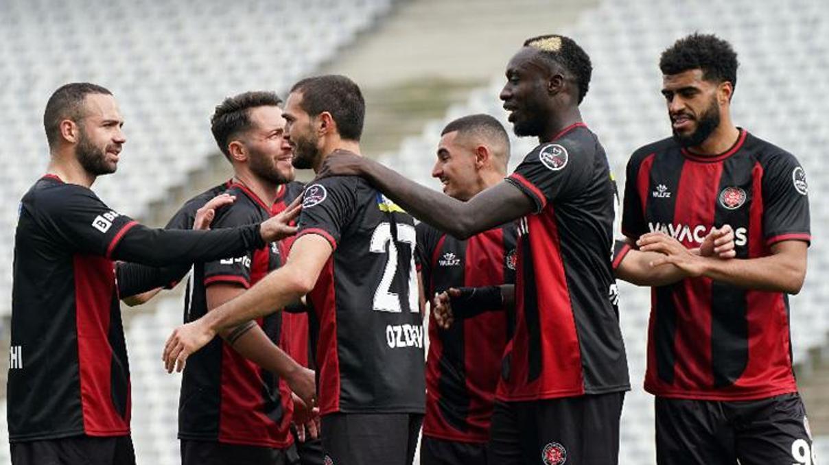 VavaCars Fatih Karagümrük - Demir Grup Sivasspor: 4-3 MAÇ ÖZETİ