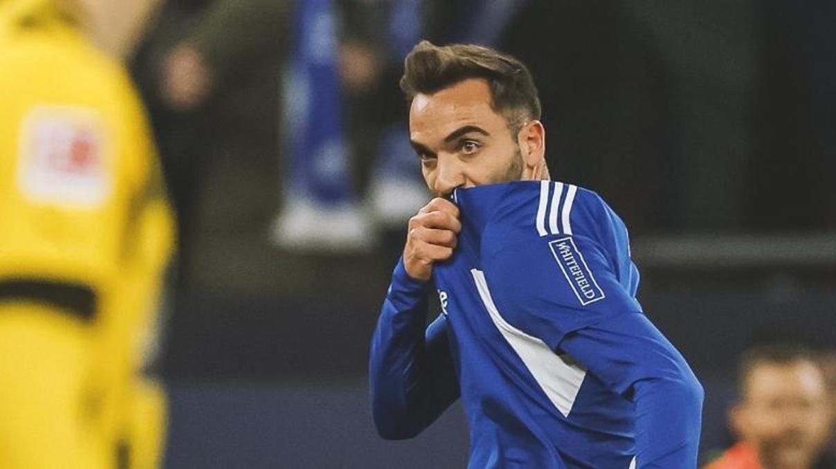 Ruhr derbisinde gol atan Kenan Karamana övgü Ruhr derbisinde gol atan Kenan Karamana övgü