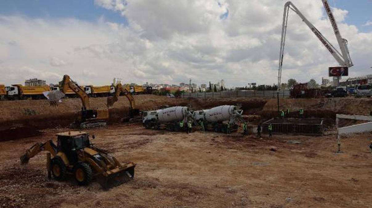 Gaziantepte Travmatik Acil Durum Hastanesinin temeli atıldı Gaziantepte Travmatik Acil Durum Hastanesinin temeli atıldı