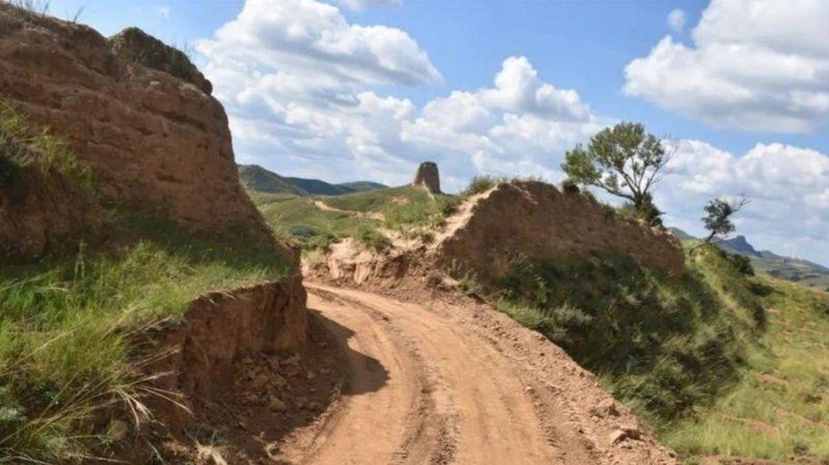 Çin Seddinde kestirme yol hasarı: 2 gözaltı