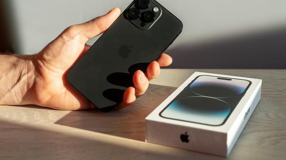 Zamlı iPhone 13, iPhone 14, iPhone 15 fiyatı Güncel iPhone fiyatları ne kadar, kaç TL Appledan zam kararı...