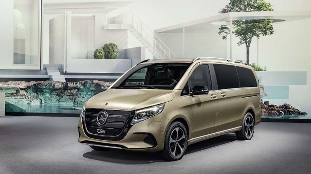 Mercedes yeni EQV ve V-Serisi’nde değişim var Mercedes yeni EQV ve V-Serisi’nde değişim var