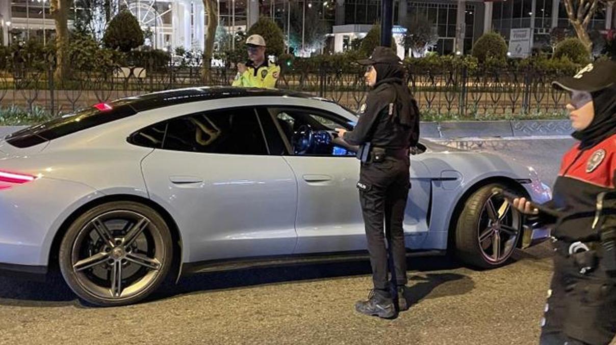İstanbul genelinde huzur uygulaması: Araçlar didik didik arandı
