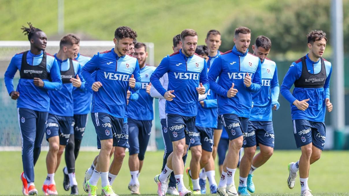 Trabzonsporun, F. Karagümrük maçı kadrosu belli oldu Trabzonsporun, F. Karagümrük maçı kadrosu belli oldu