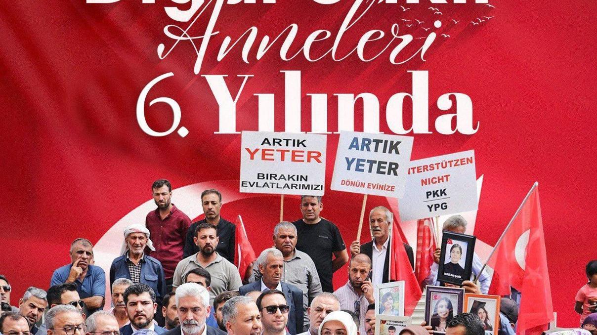 Bakan Yerlikaya: Diyarbakır annelerinin nöbetleriyle 6 yılda 55 terör örgütü mensubu teslim oldu Bakan Yerlikaya: Diyarbakır annelerinin nöbetleriyle 6 yılda 55 terör örgütü mensubu teslim oldu