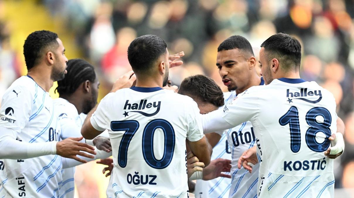 Deplasman fatihi Fenerbahçe, Kayseride gövde gösterisi yaptı