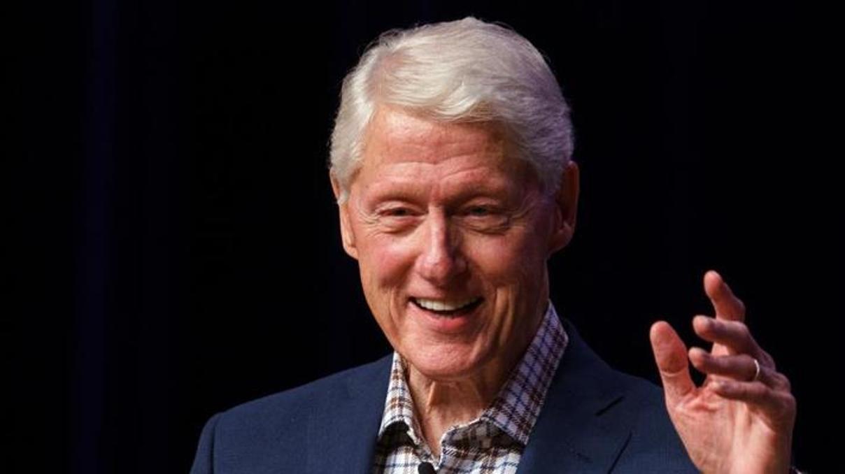 Eski ABD Başkanı Clinton, tedavi gördüğü hastaneden taburcu oldu Eski ABD Başkanı Clinton, tedavi gördüğü hastaneden taburcu oldu