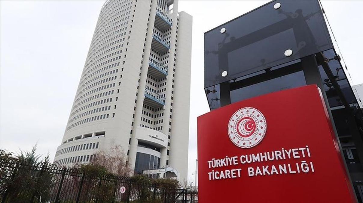 Ayakkabı devine ceza Domuz derisi tespit edildi Ayakkabı devine ceza Domuz derisi tespit edildi