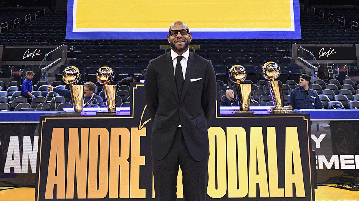 Golden State Warriors, Andre Iguodalaın formasını emekli etti