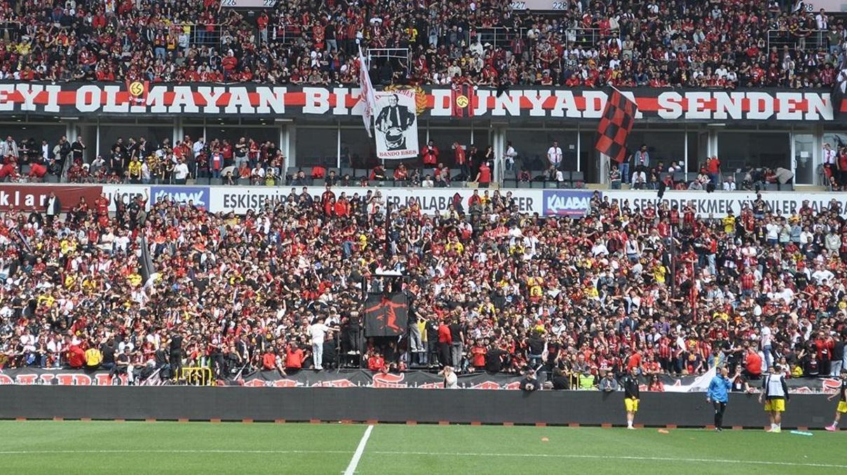 Eskişehirspor taraftarı rekoru yine kırdı