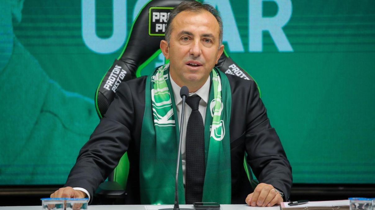 Konyaspor Teknik Direktörü Recep Uçardan 18 yıl sonra bir ilk Konyaspor Teknik Direktörü Recep Uçardan 18 yıl sonra bir ilk