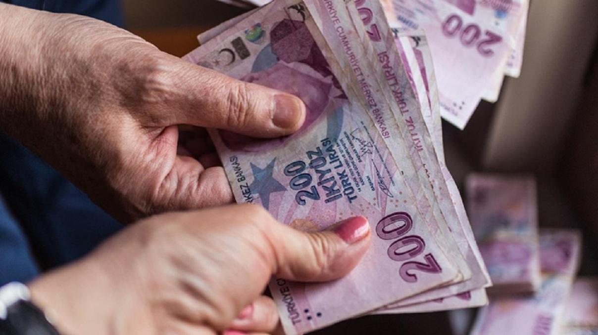 Milyonlarca emekli ve memur yeni maaş zammı için geri sayımda: Promosyon ödemeleri değişiyor