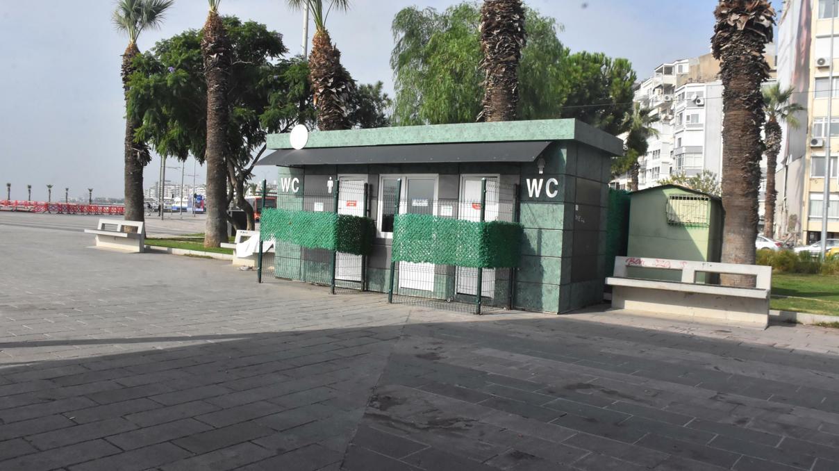 İzmir Karşıyakadaki tuvalet davasını bölge sakinleri kazandı