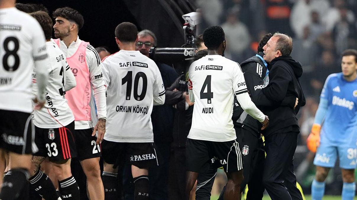 Derbi gergin geçti Orkun Kökçü ve Sergen Yalçın atıldı Derbi gergin geçti Orkun Kökçü ve Sergen Yalçın atıldı