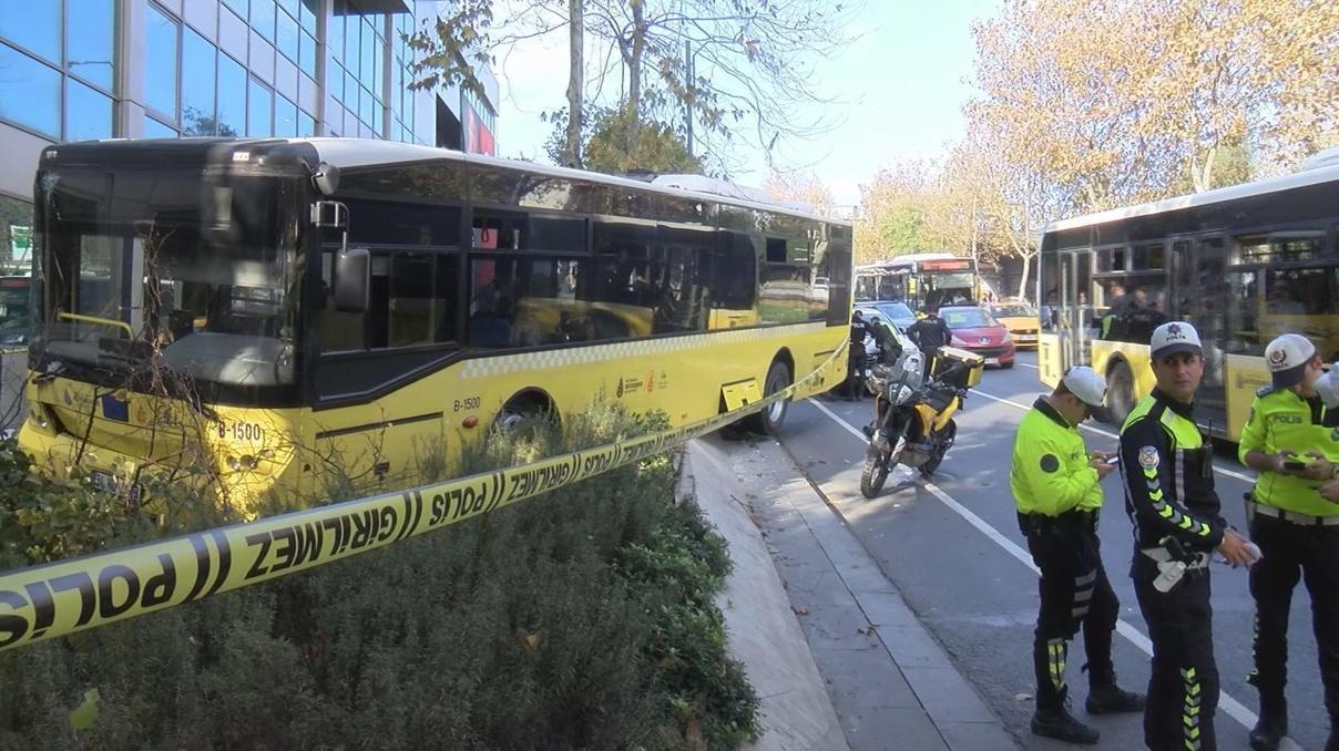İstanbul Beşiktaşta İETT otobüsü kaldırıma çıktı: Şoför hayatını kaybetti İstanbul Beşiktaşta İETT otobüsü kaldırıma çıktı: Şoför hayatını kaybetti