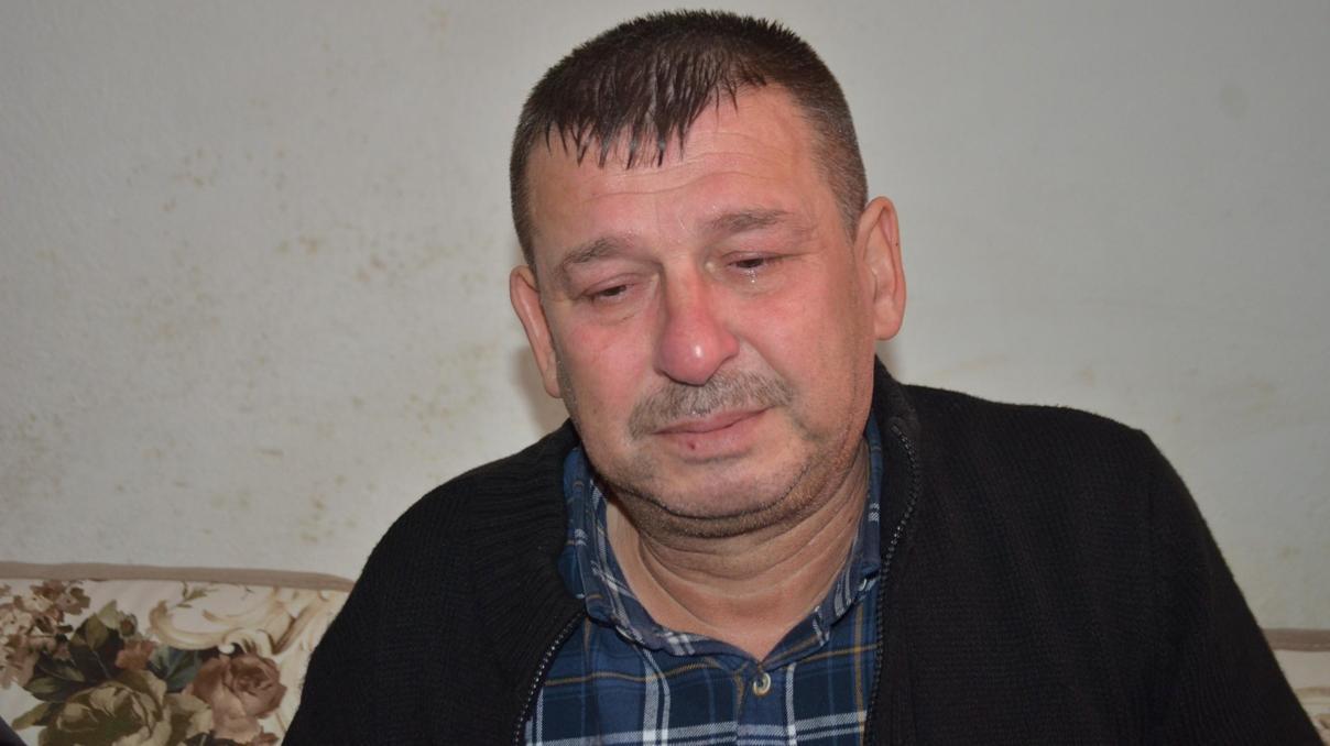 “Gelince ararım” demişti... Şehit oğlunun son sözleri aklından çıkmıyor: Çok sis var baba “Gelince ararım” demişti... Şehit oğlunun son sözleri aklından çıkmıyor: Çok sis var baba
