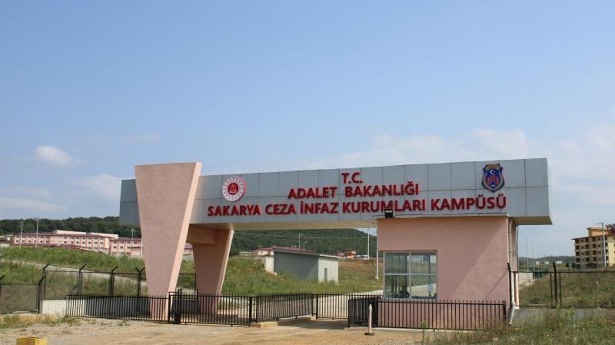 Cezaevinde yemek sonrası rahatsızlanan hükümlü sayısı 266ya çıktı Cezaevinde yemek sonrası rahatsızlanan hükümlü sayısı 266ya çıktı