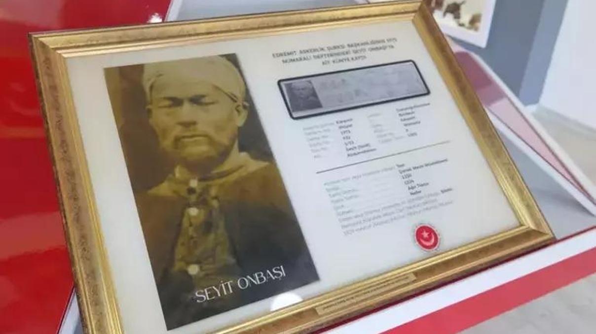 Çanakkale kahramanı Seyit Onbaşının bilinmeyen fotoğrafı Çanakkale kahramanı Seyit Onbaşının bilinmeyen fotoğrafı