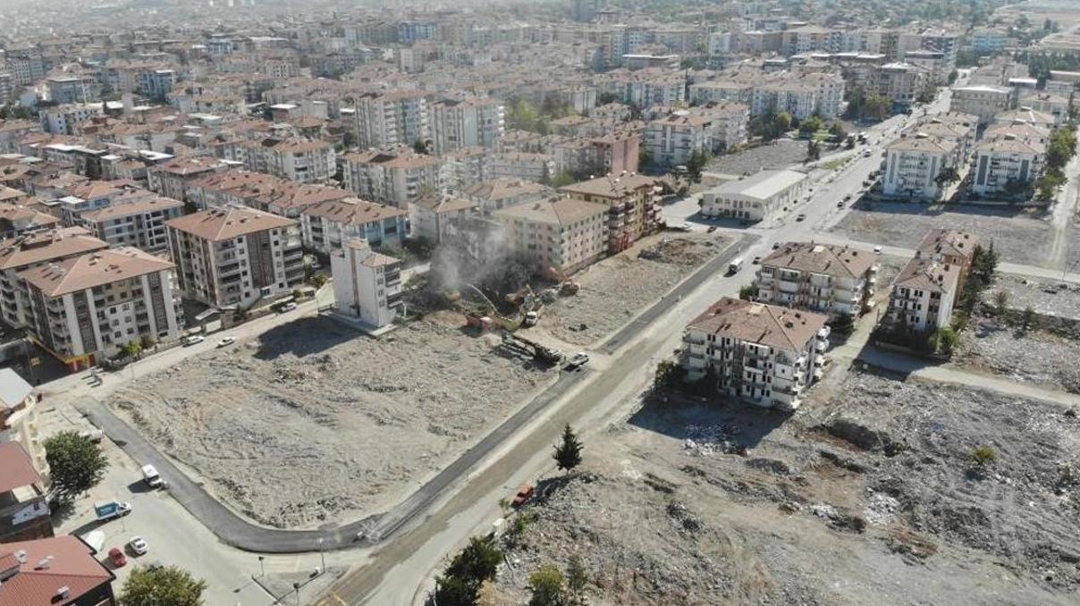 Palmiye Sitesi davasında karar: 10 sanığa hapis, 4 sanığa beraat