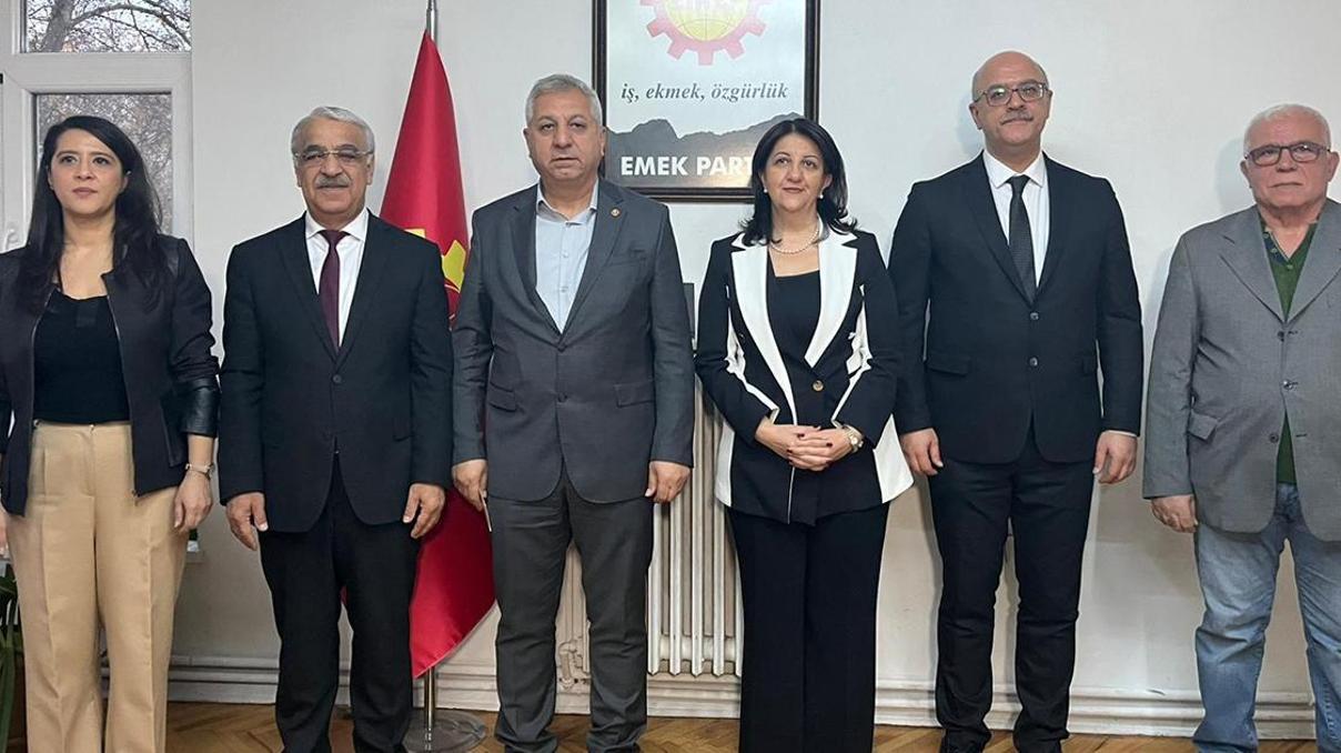 DEM Parti heyetinden, EMEP Partisine ziyaret DEM Parti heyetinden, EMEP Partisine ziyaret