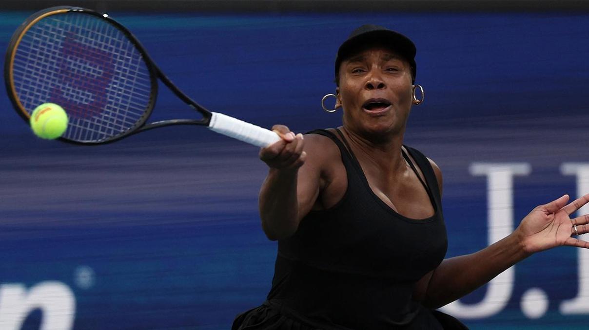45 yaşındaki tenisçi Venus Williamsa özel davet