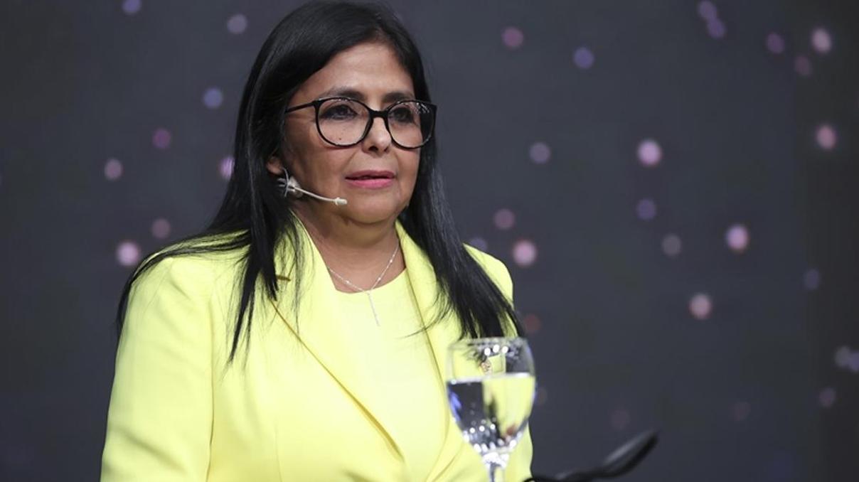Venezuela ordusundan, Delcy Rodrigueze destek Venezuela ordusundan, Delcy Rodrigueze destek