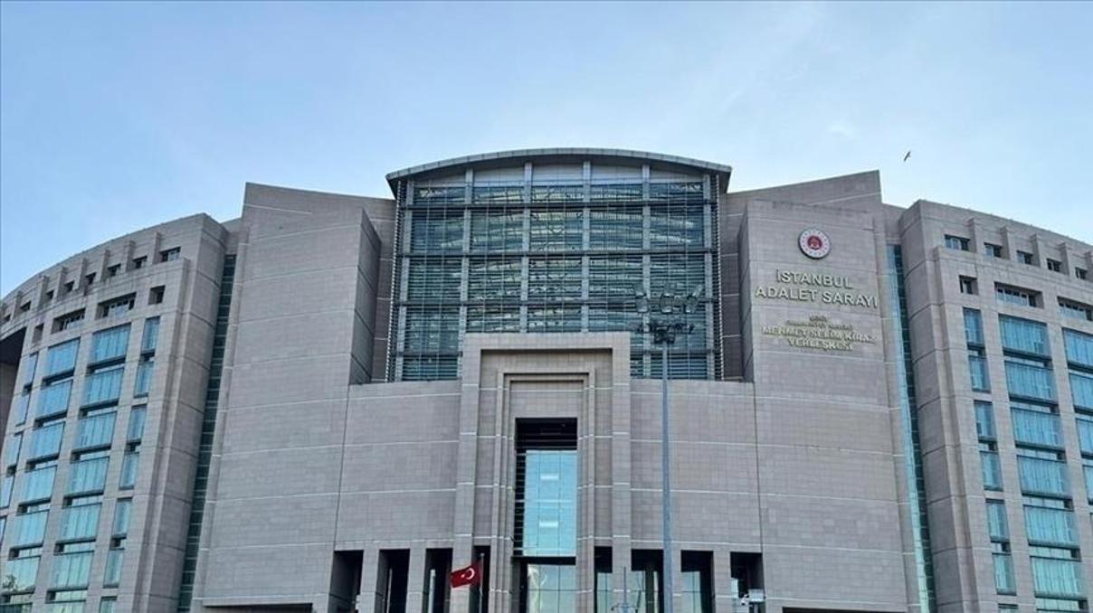 Casperlar suç örgütüne bilgi sızdıranlara yönelik operasyonda yeni gelişme: 7si polis 14 kişi tutuklandı Casperlar suç örgütüne bilgi sızdıranlara yönelik operasyonda yeni gelişme: 7si polis 14 kişi tutuklandı