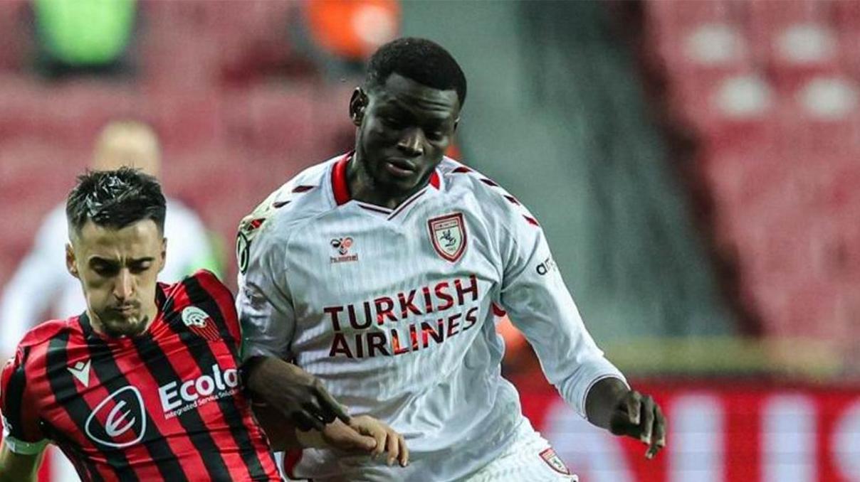 UEFA Konferans Ligine Samsunsporlu futbolcular damga vuruyor