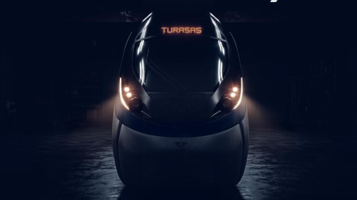 Türkiye’nin ilk milli elektrikli hızlı treni raylara iniyor Türkiye’nin ilk milli elektrikli hızlı treni raylara iniyor