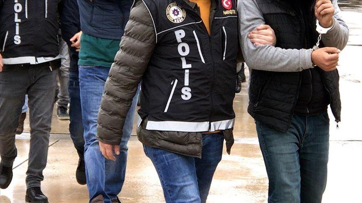 İzmirde 356 bin uyuşturucu hap ele geçirildi İzmirde 356 bin uyuşturucu hap ele geçirildi