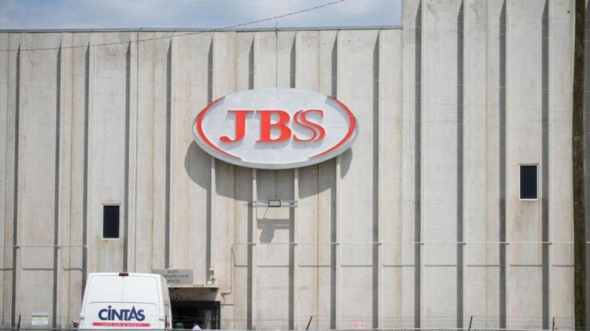 ABD’de et krizi derinleşiyor JBS tesisinde 3.800 işçi greve gitti ABD’de et krizi derinleşiyor JBS tesisinde 3.800 işçi greve gitti
