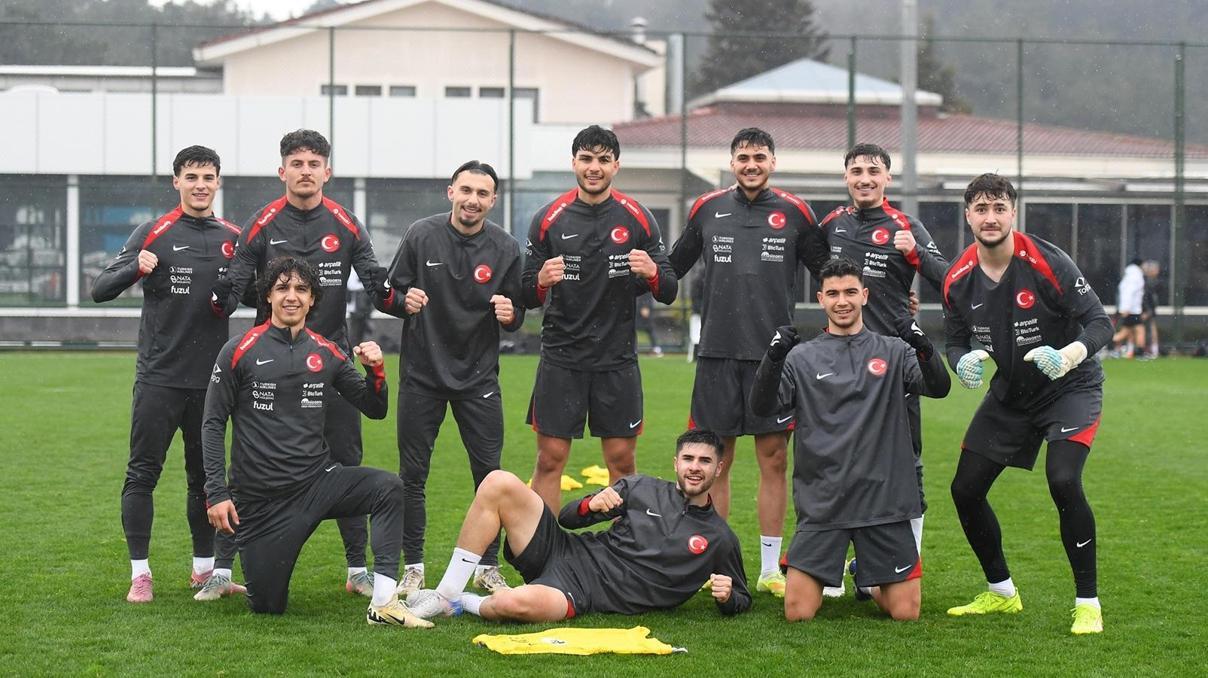 Ümit Milli Futbol Takımının aday kadrosunda değişikliğe gidildi