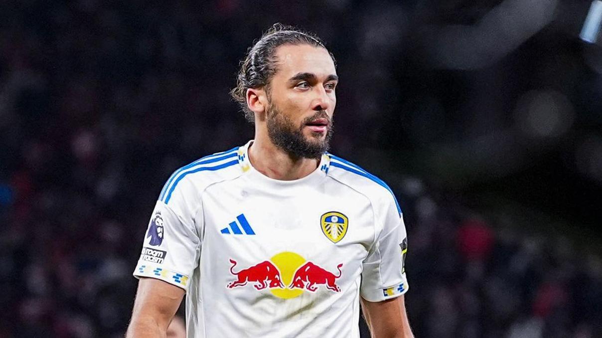 Leeds United, 45 yıl sonra Old Traffordda kazandı