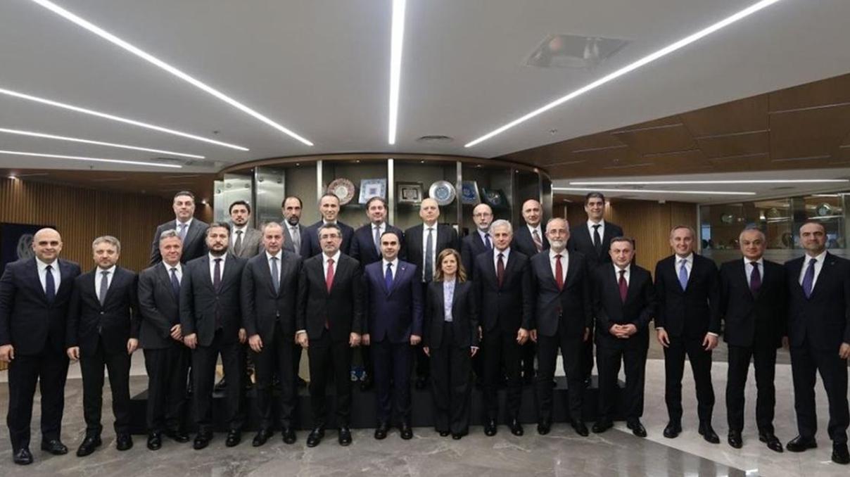 Bakan Kacır, TBB Yönetim Kurulu Toplantısına katıldı