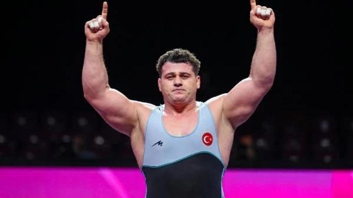 Rıza Kayaalp kimdir Milli güreşçi Rıza Kayaalp kaç yaşında ve nereli 13ncü kez Avrupa şampiyonu olan Rıza Kayaalpin biyografisi Rıza Kayaalp kimdir Milli güreşçi Rıza Kayaalp kaç yaşında ve nereli 13ncü kez Avrupa şampiyonu olan Rıza Kayaalpin biyografisi