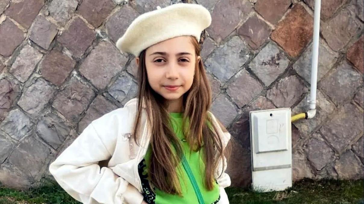 Okul saldırısında yaralanan Almina 18 günlük yaşam mücadelesini kaybetti