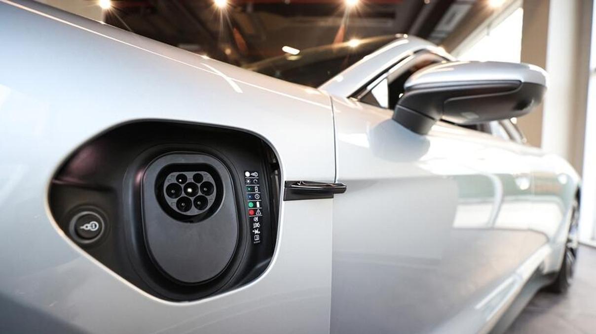 Türkiye’de elektrikli ve hibrit araç satışları rekor kırdı