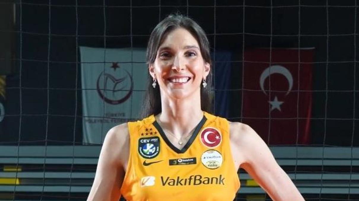 Naz Aydemir Akyol, VakıfBanka geri döndü