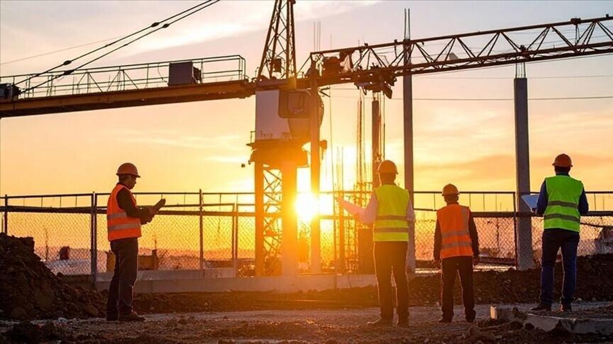 Türk müteahhitlerden yurt dışında 2,7 milyar dolarlık yeni proje