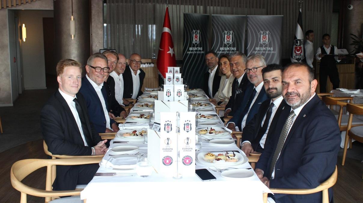 Beşiktaş, UEFA ve Midtjylland heyetlerini dostluk yemeğinde ağırladı