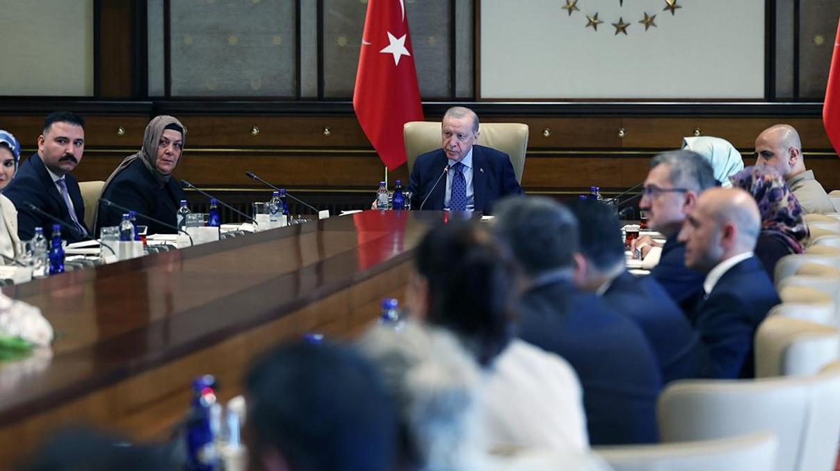 Cumhurbaşkanı Erdoğan şehit ailelerini kabul etti