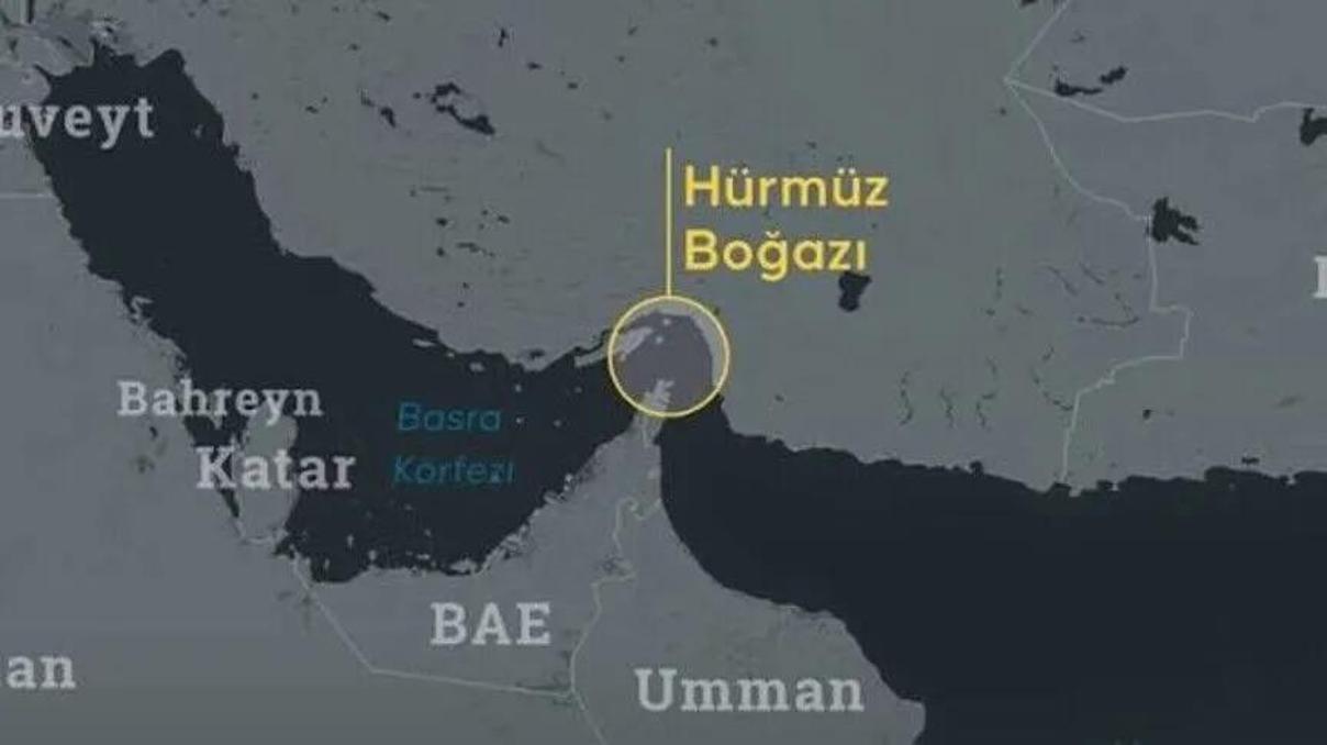 Hürmüz Boğazında ticari gemi vuruldu: 1 ölü, 3 yaralı Hürmüz Boğazında ticari gemi vuruldu: 1 ölü, 3 yaralı
