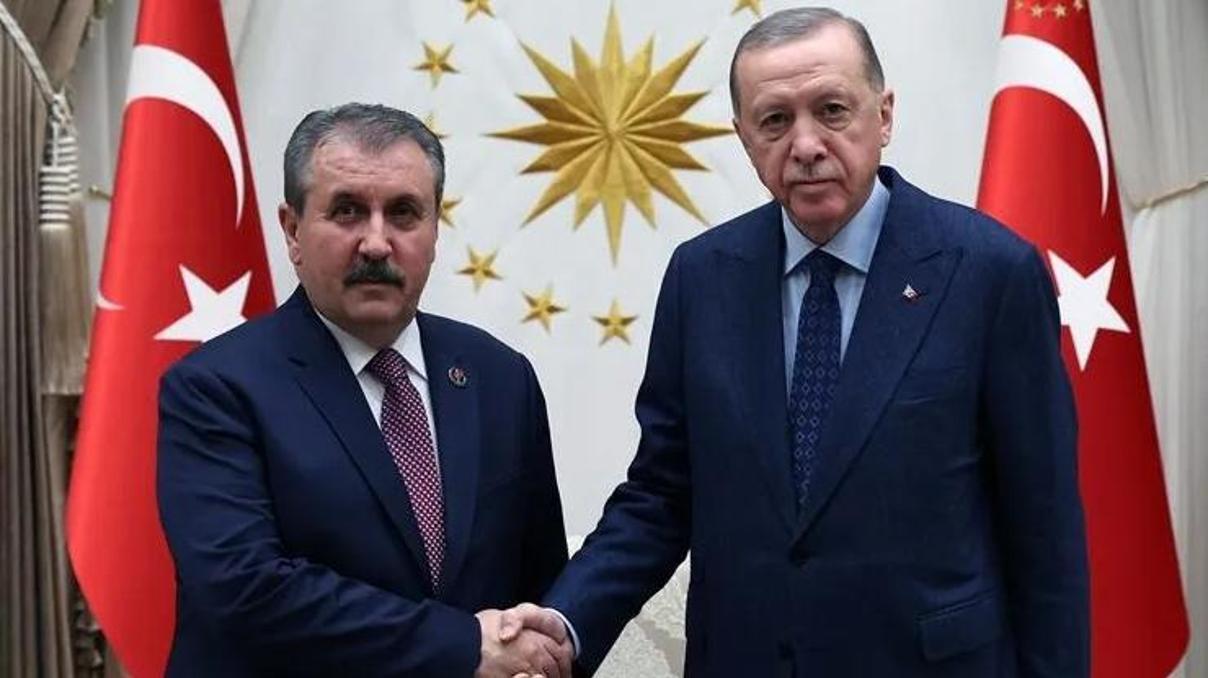 Cumhurbaşkanı Erdoğan, BBP Genel Başkanı Desticiyi kabul etti Cumhurbaşkanı Erdoğan, BBP Genel Başkanı Desticiyi kabul etti