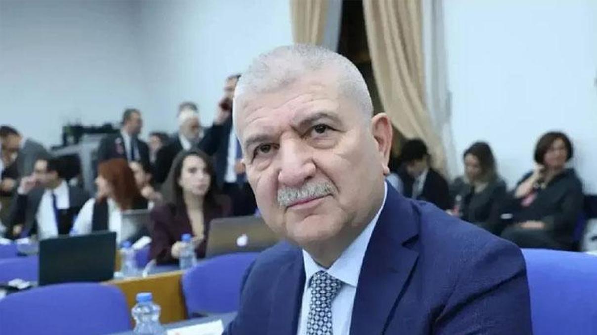 SON DAKİKA... Bursa Milletvekili Cemalettin Kani Torun AK Partiye katıldı SON DAKİKA... Bursa Milletvekili Cemalettin Kani Torun AK Partiye katıldı
