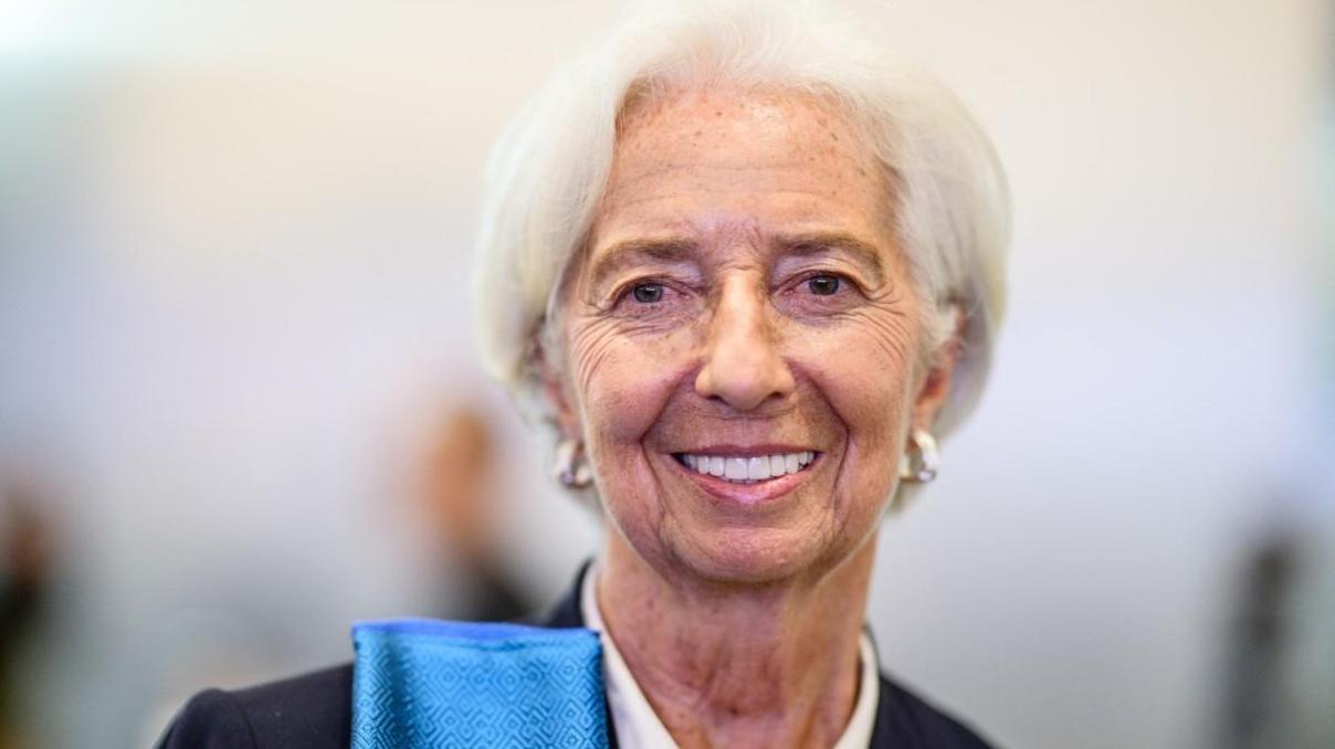 Avrupa Merkez Bankası Başkanı Lagarde istifa etti