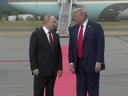 Trump’tan Putin’e 60 günlük süre Zelenski’den sert çıkış