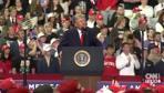 Trump, saldırıya uğrayan kadınla alay etti ‘’Şişman, çirkin, erkek’’