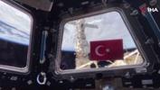 Rus kozmonot Cumhuriyet’in 100. yılını uzaydan Türk bayrağı ile kutladı