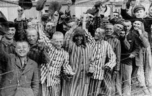 Naziler'in Dachau Toplama Kampı ele geçirildi