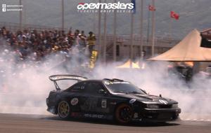 Drift şampiyonasından çarpıcı kareler